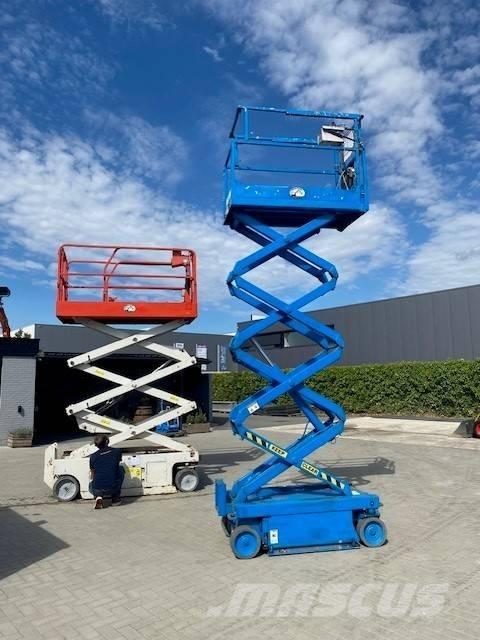 SkyJack SJ III 3219 Scissor lifts