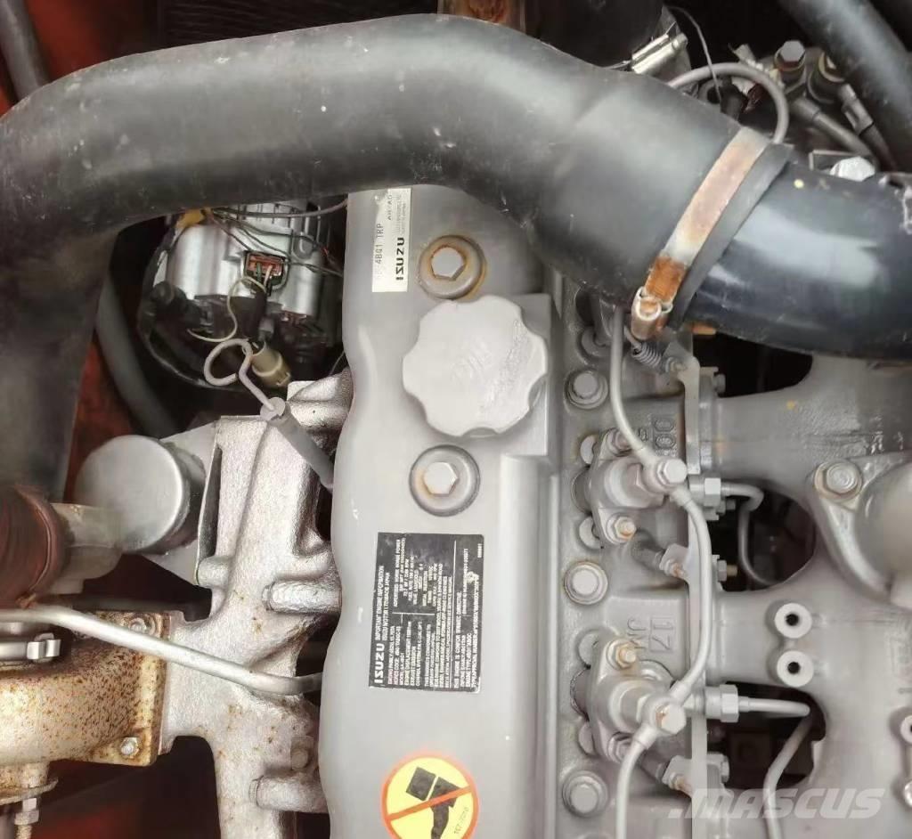 Hitachi 135US-6 Crawler excavators