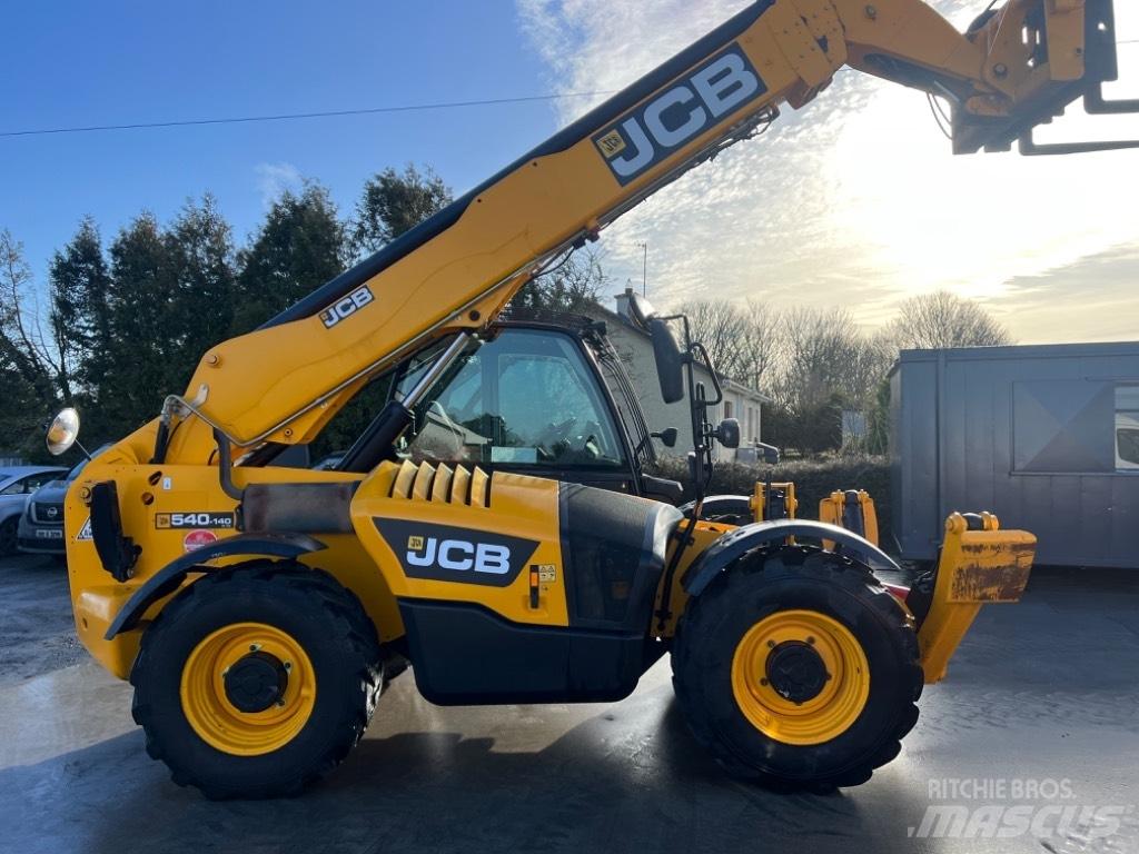 JCB 540-140 Hi Viz Telescopic handlers