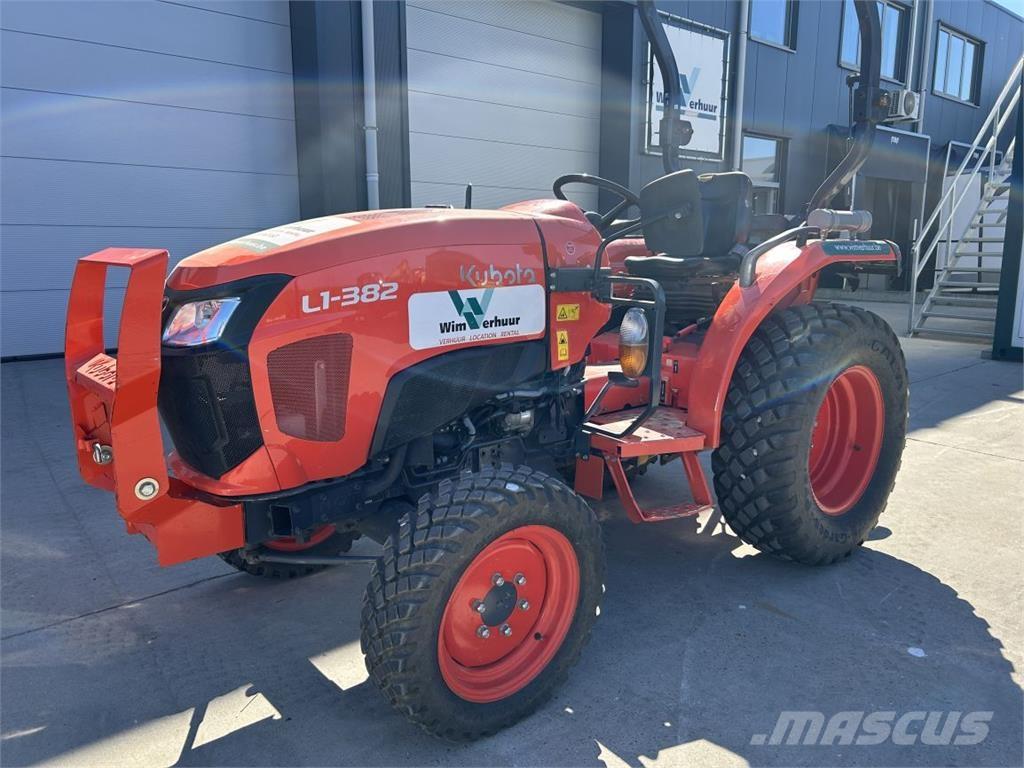 Kubota L1-382 (5283) Compact tractors