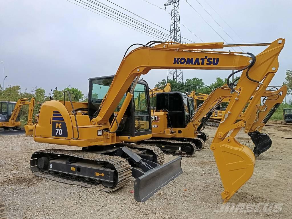 Komatsu PC 70 Midi excavators  7t - 12t