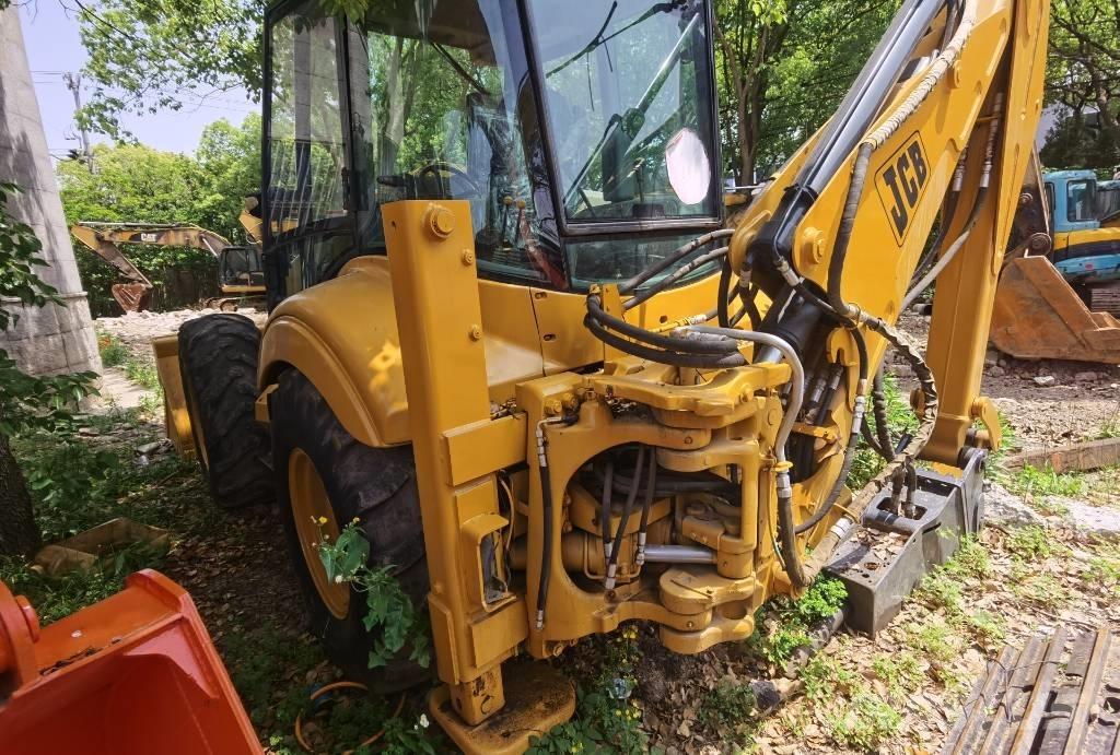 JCB 4 CX Backhoe loaders