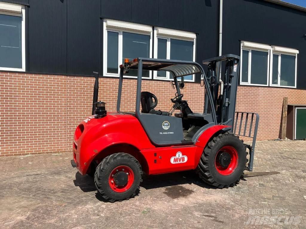 JAC CPCD35 Rough terrain trucks