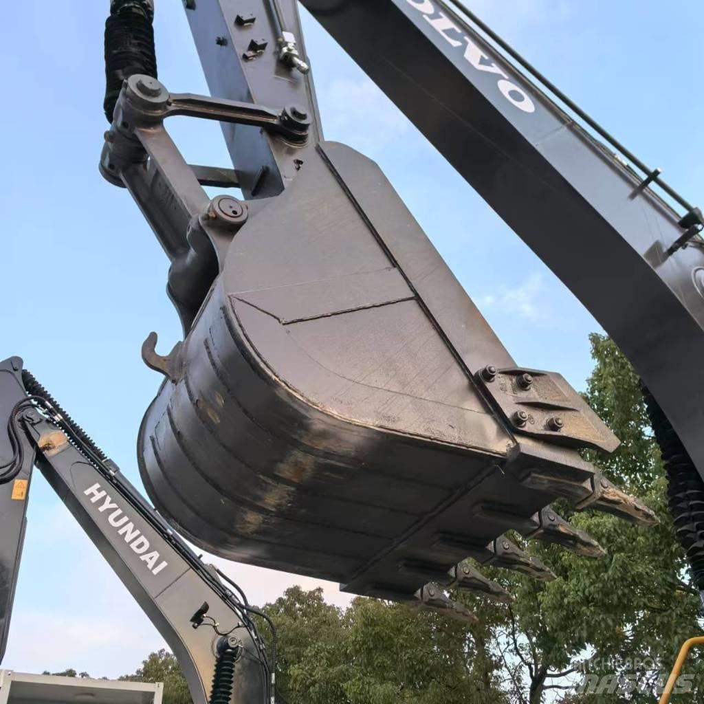 Volvo EC 210 D Crawler excavators