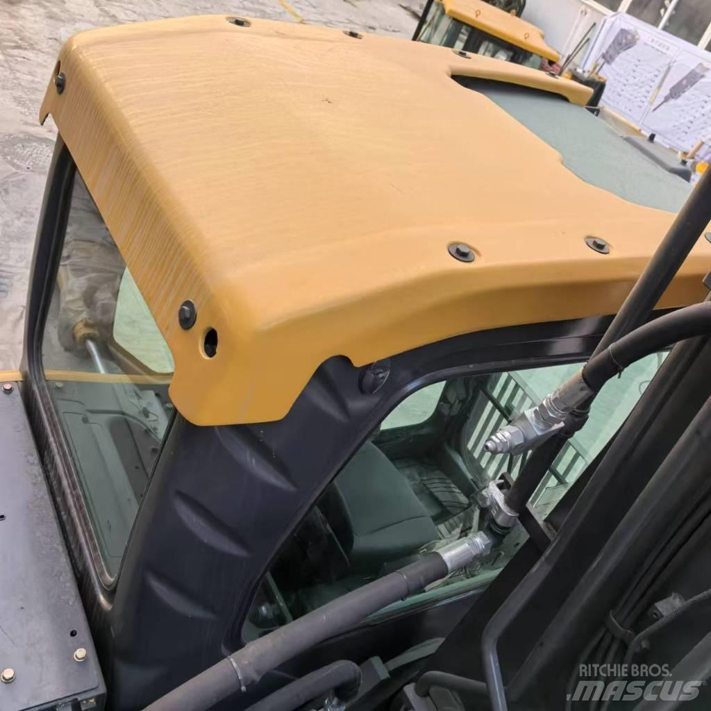 Volvo EC 210 D Crawler excavators
