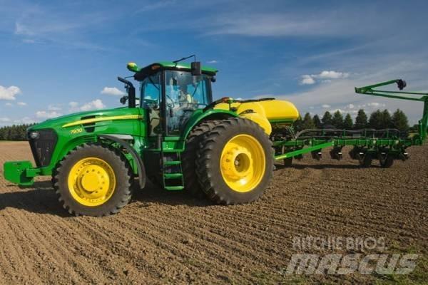 John Deere JD7930 Tractors