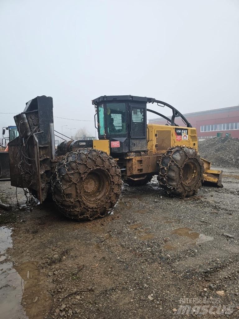 CAT 525 D Skidders