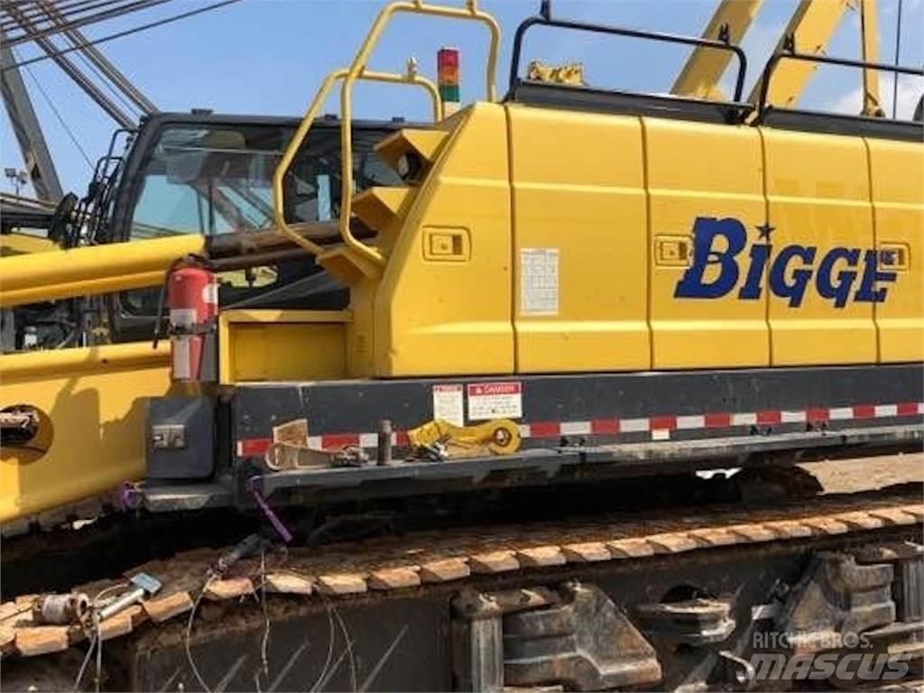Kobelco CK1100G Tracked cranes