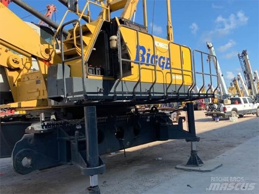 Kobelco CK1600 Tracked cranes