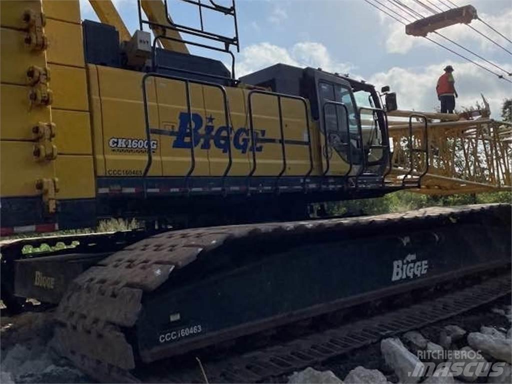 Kobelco CK1600G Tracked cranes