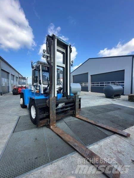 Svetruck 1260-28 Diesel trucks