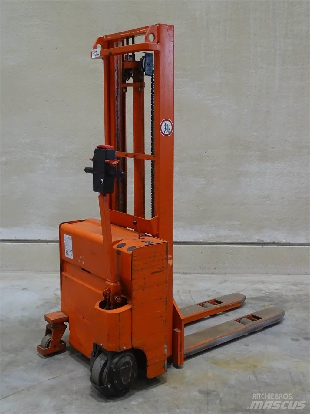 Lafis LEC10 Pedestrian stacker