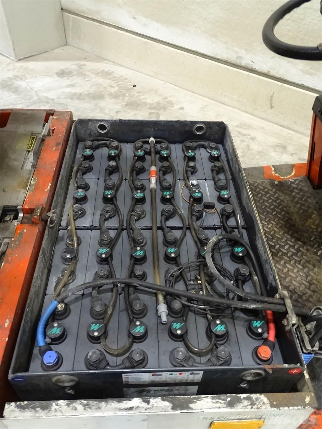 Montini 1603HE Electric forklift trucks