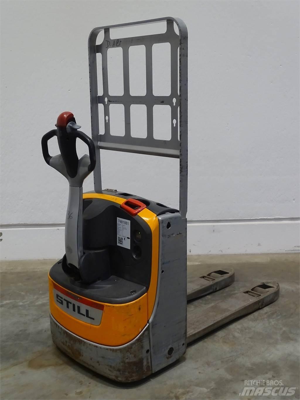 Still EXU16 Low lifter