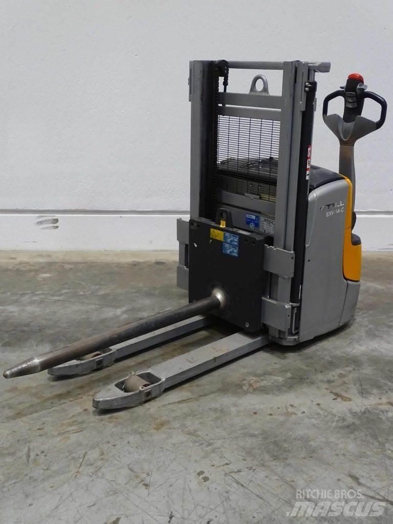 Still EXV14C Pedestrian stacker