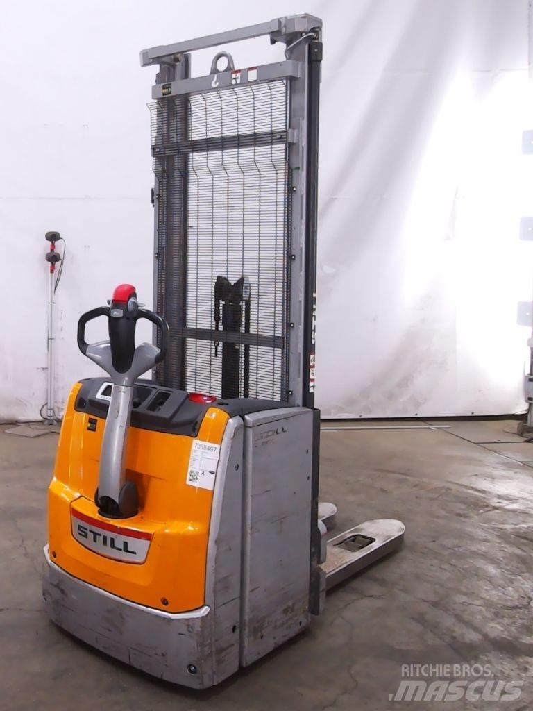 Still EXV20 Pedestrian stacker