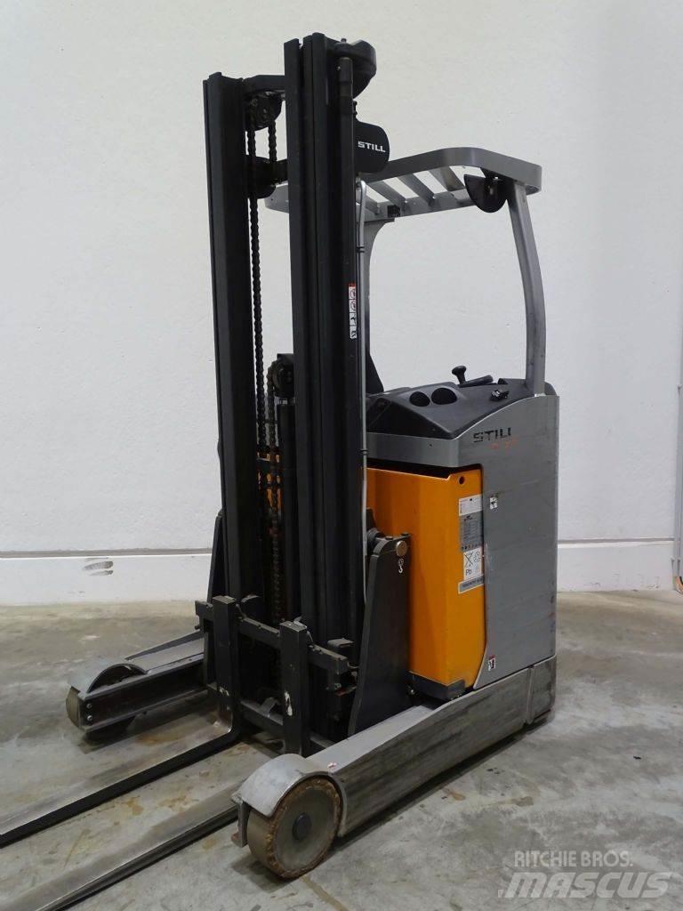 Still FM-X12 Reach trucks