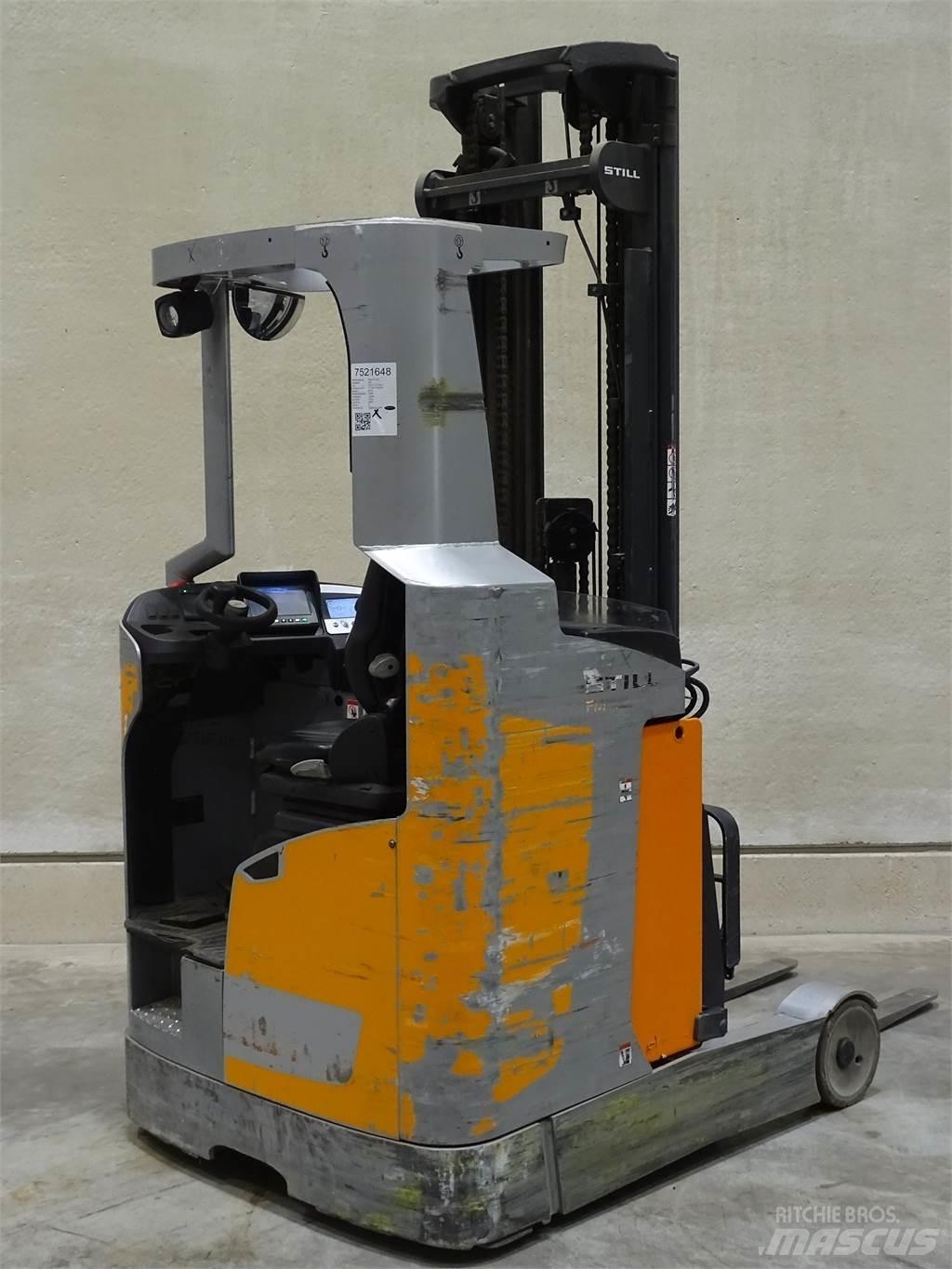 Still FM-X12 Reach trucks