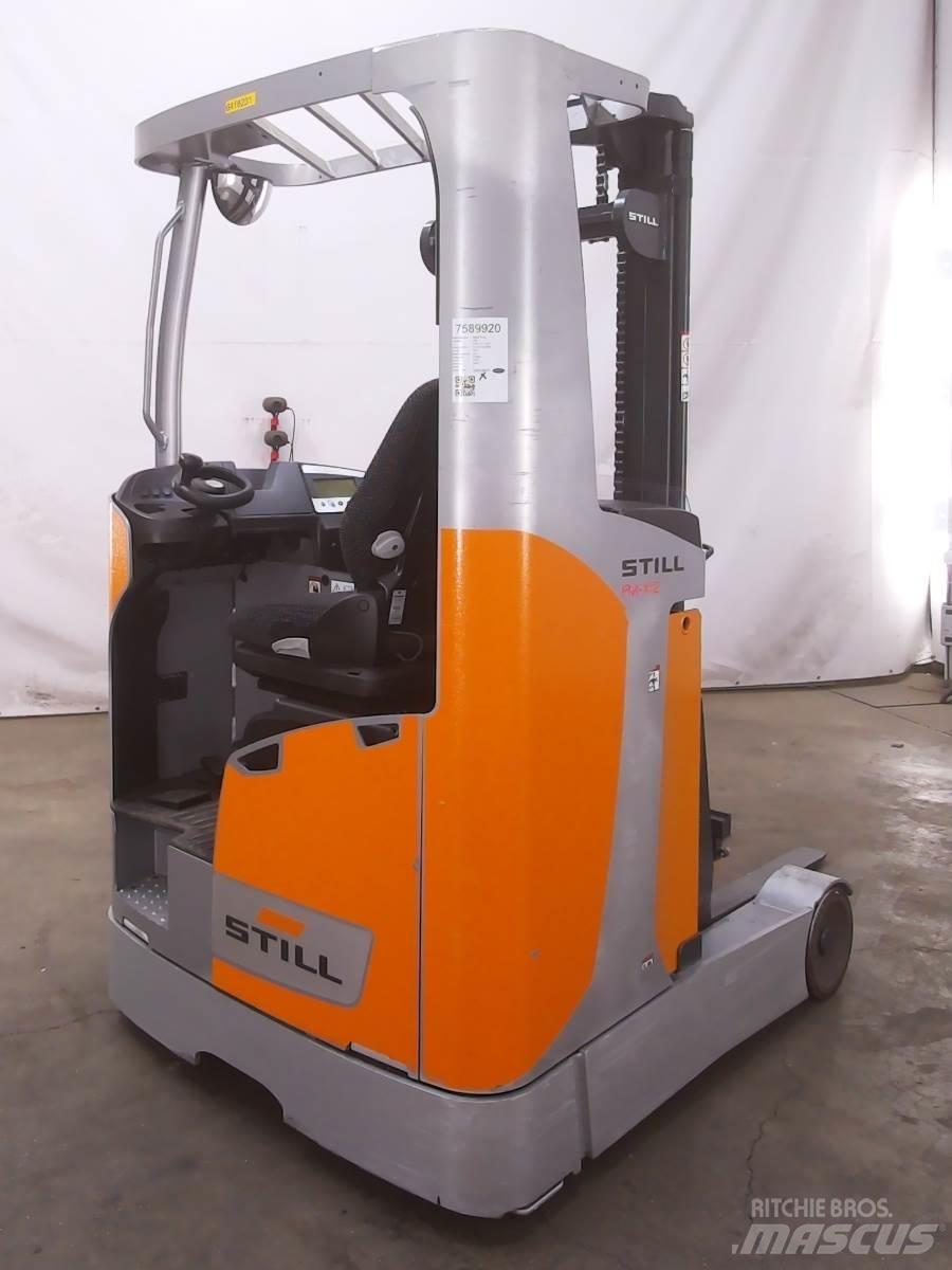 Still FM-X12 Reach trucks