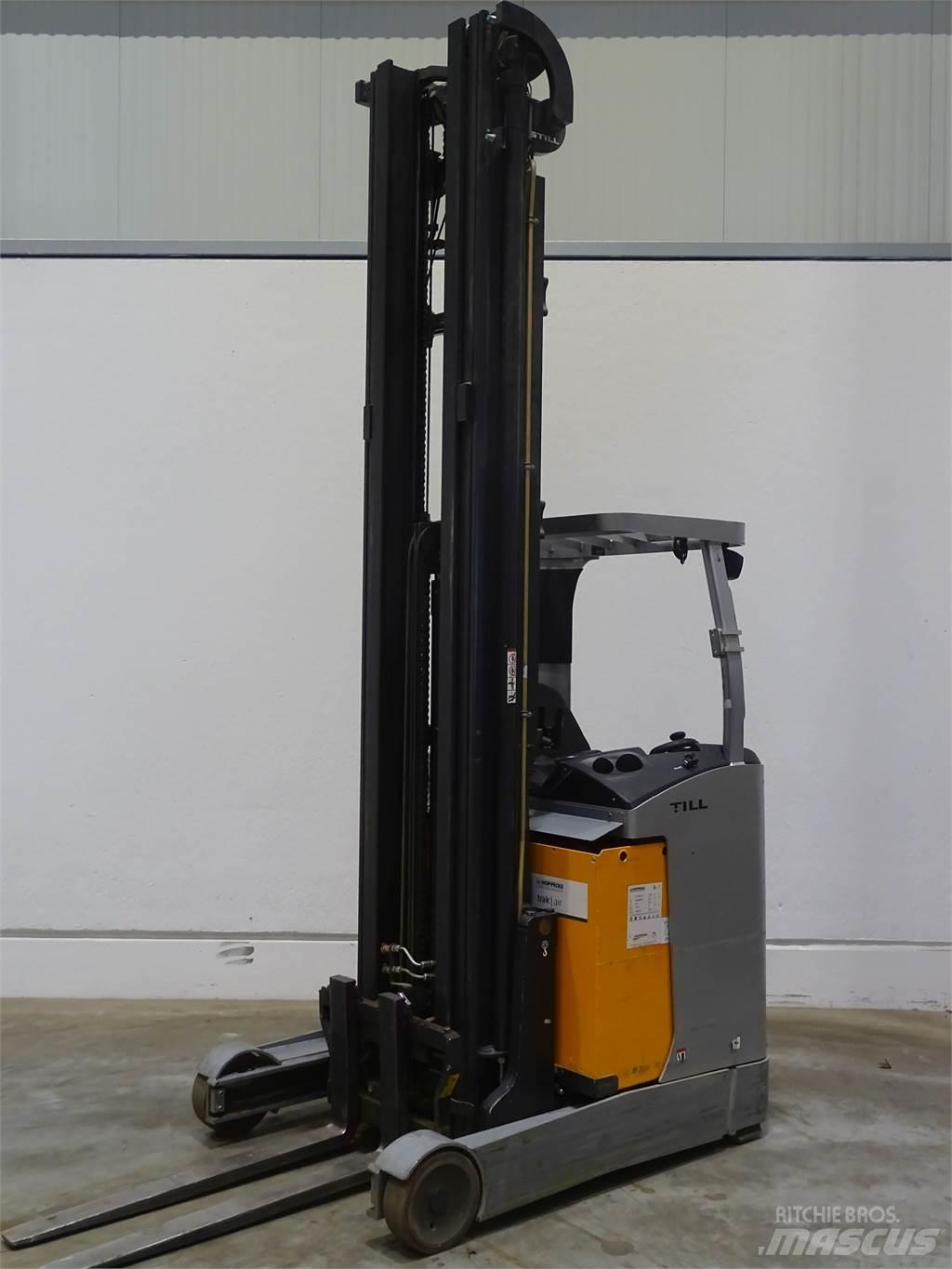 Still FM-X14 Reach trucks