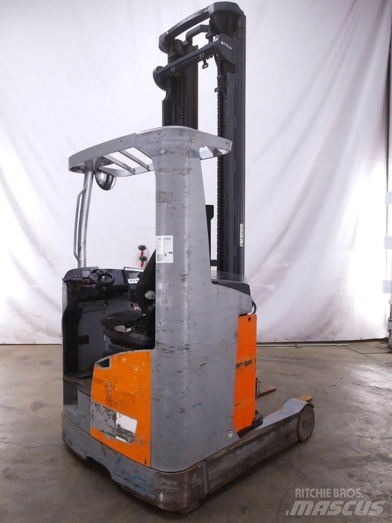 Still FM-X14 Reach trucks