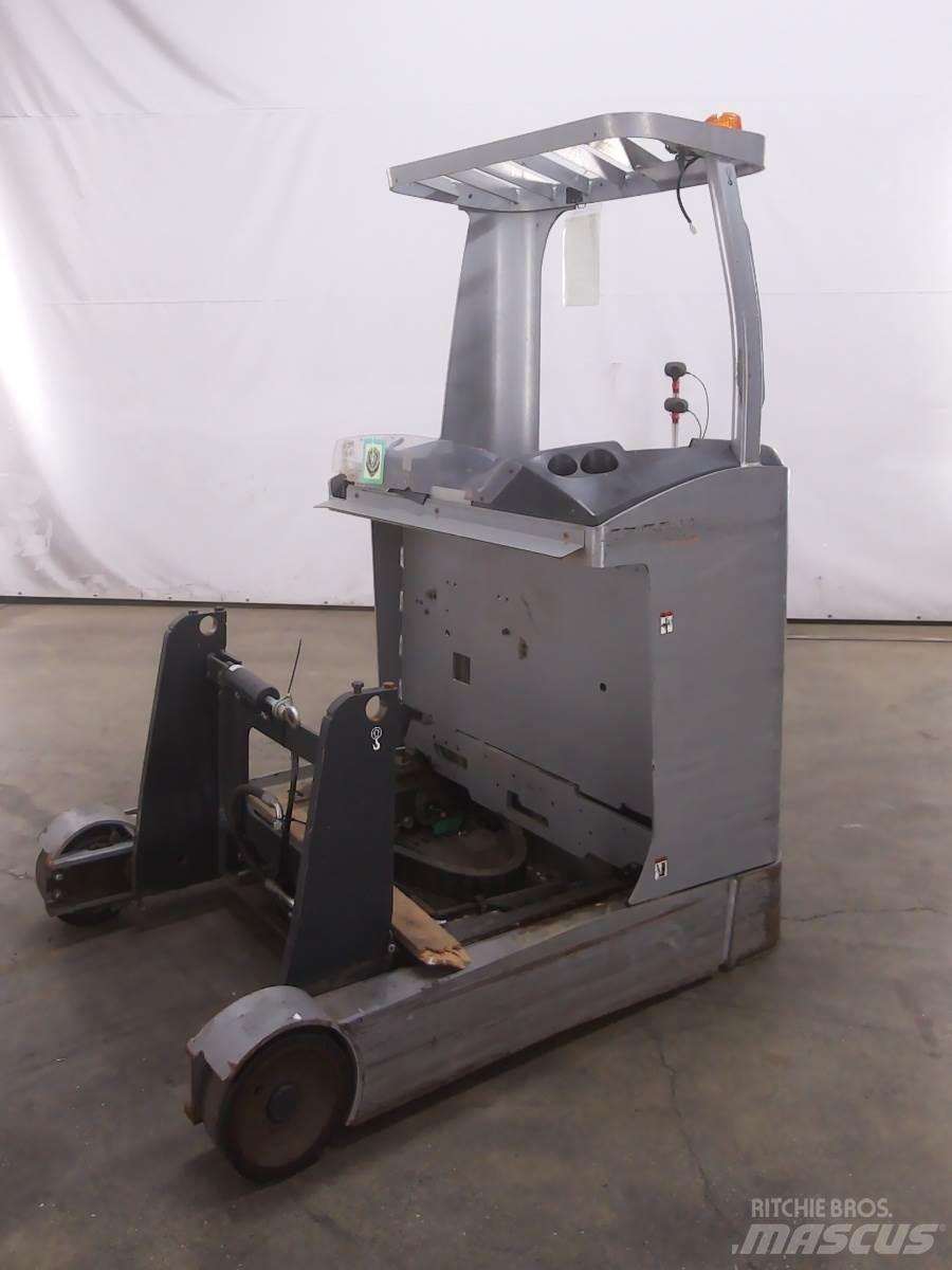 Still FM-X14 Reach trucks