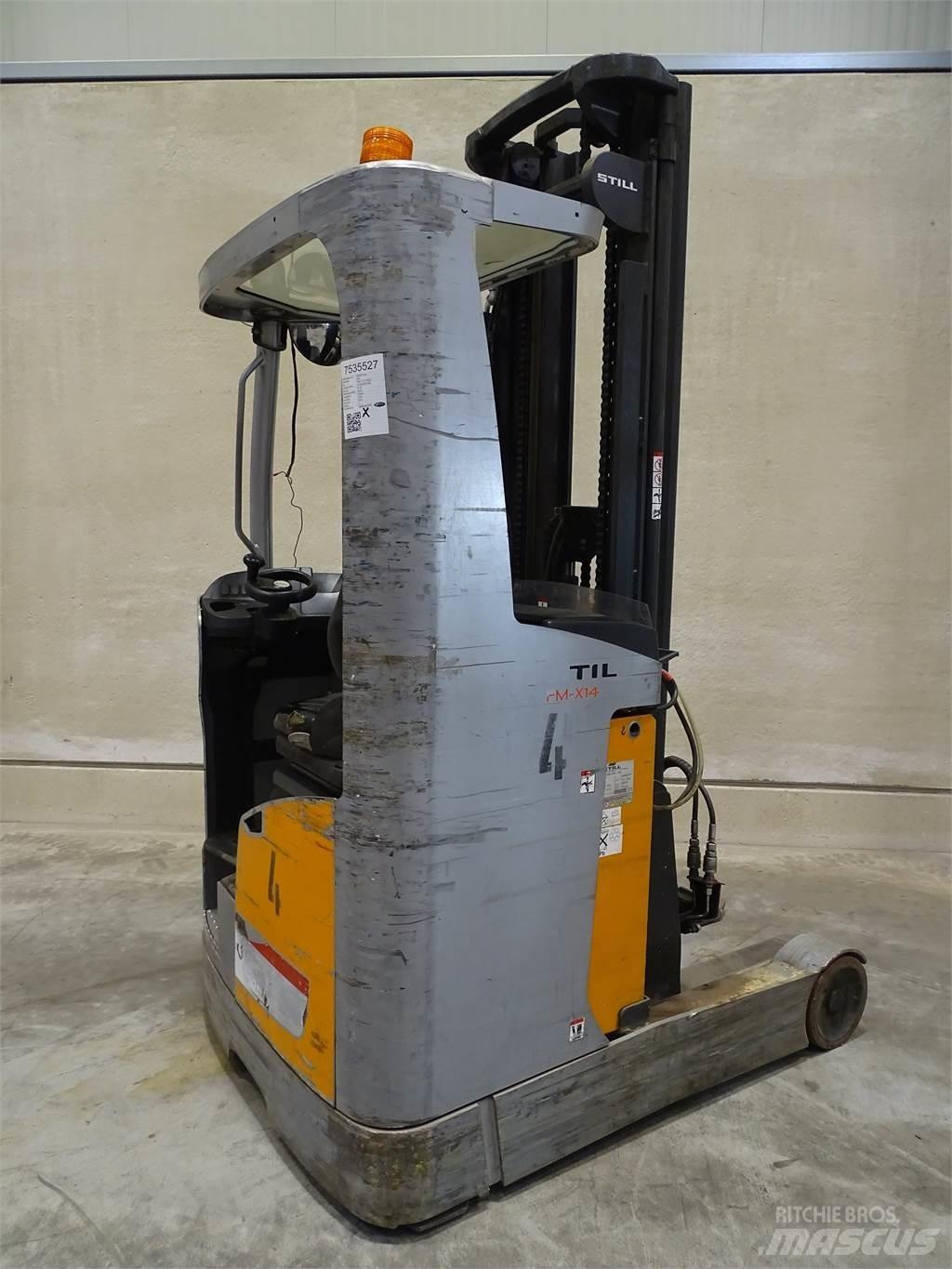 Still FM-X14 Reach trucks