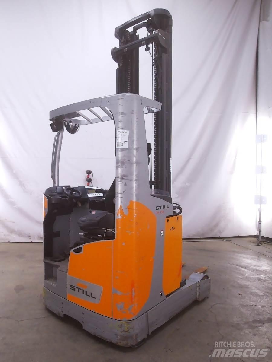 Still FM-X14 Reach trucks
