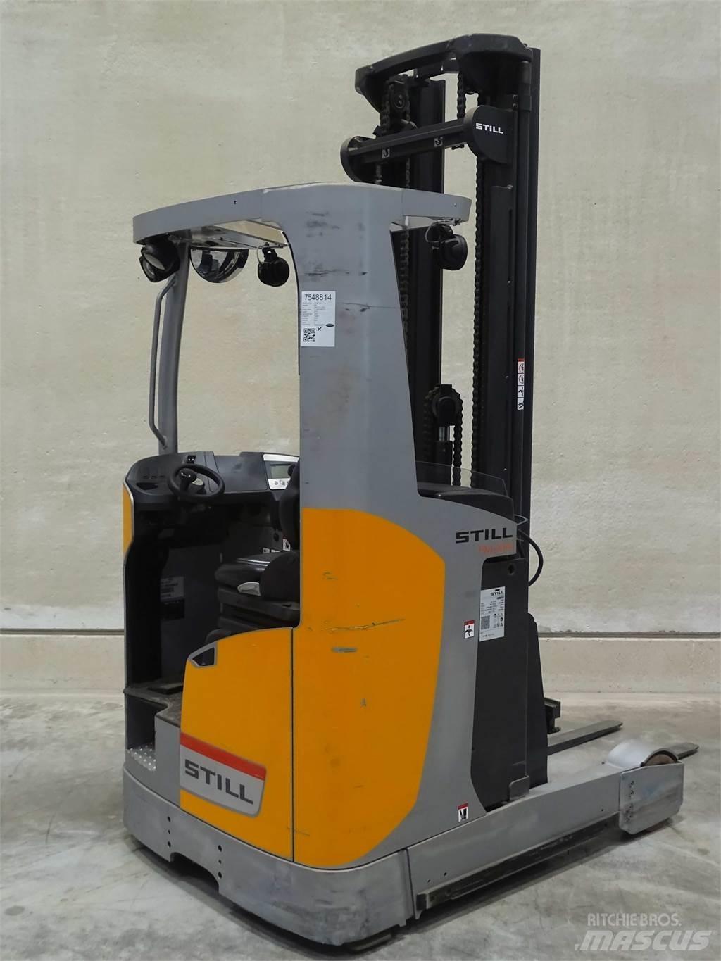 Still FM-X14 Reach trucks