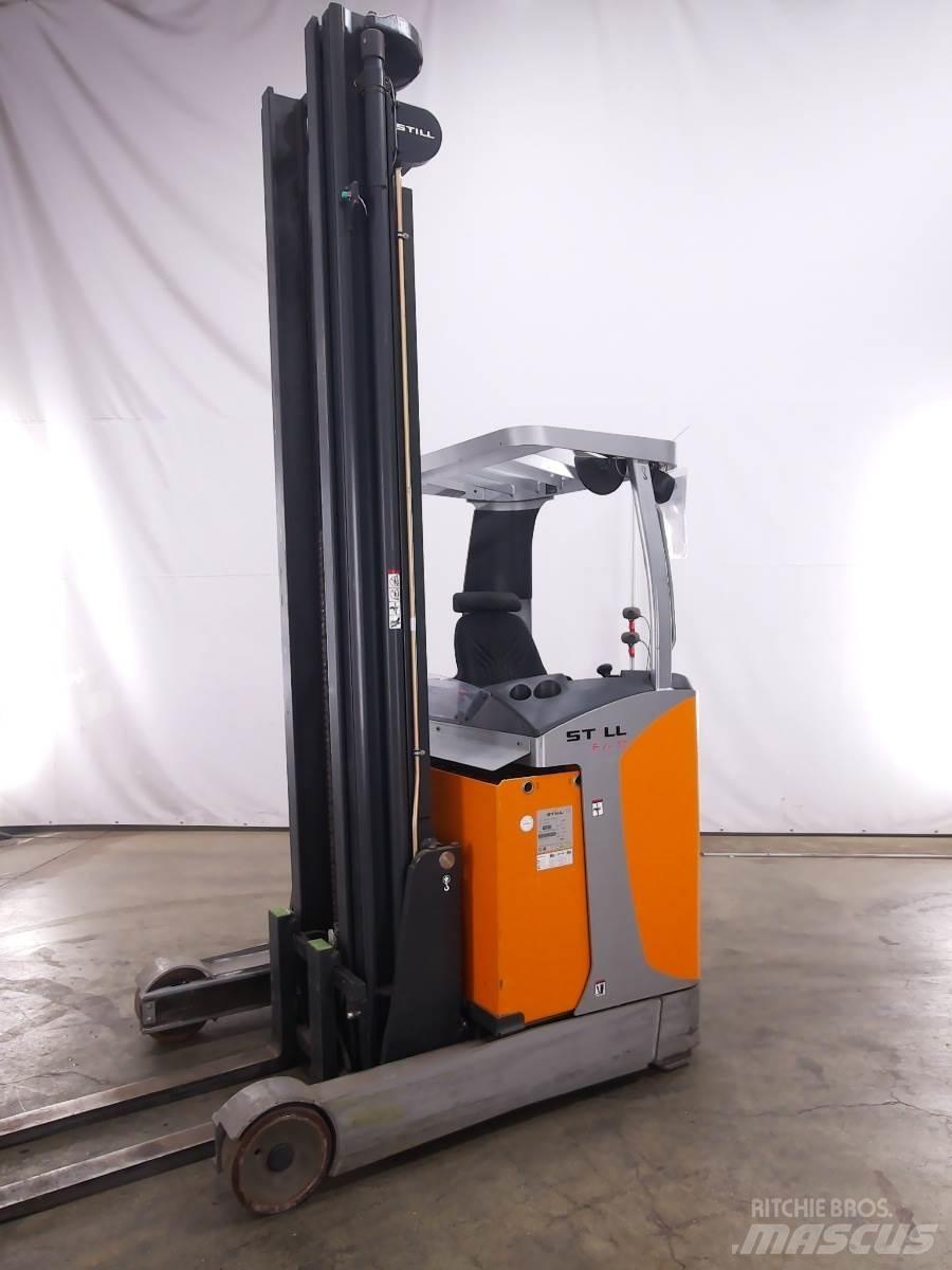 Still FM-X17 Reach trucks