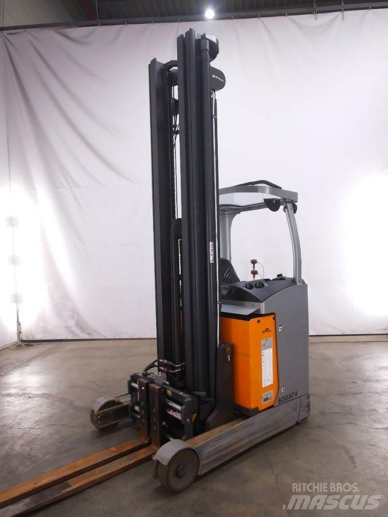 Still FM-X17 Reach trucks