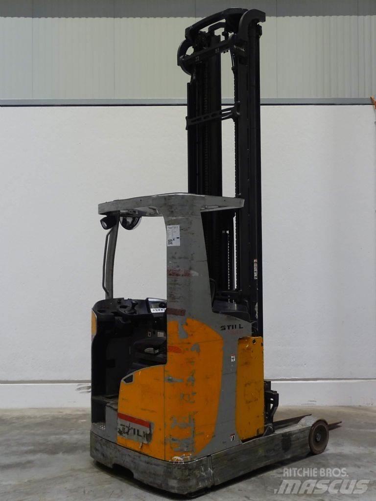 Still FM-X17 Reach trucks
