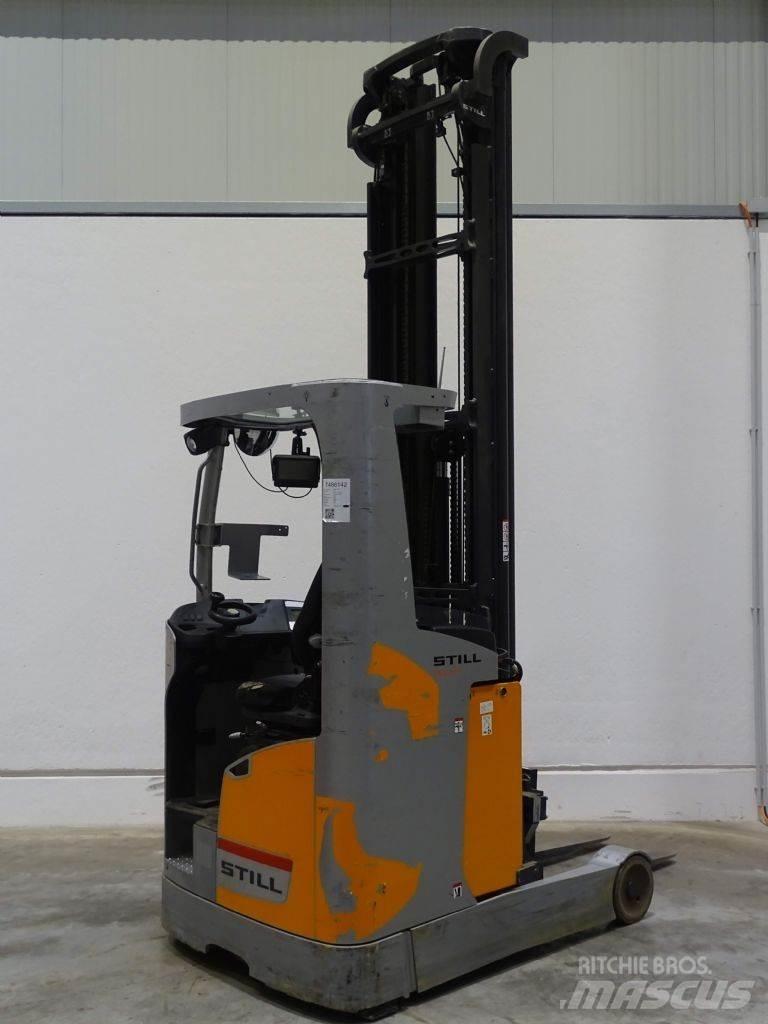 Still FM-X17 Reach trucks