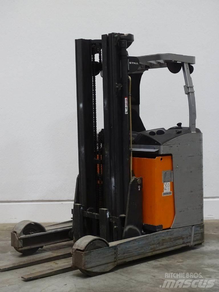 Still FM-X20 Reach trucks