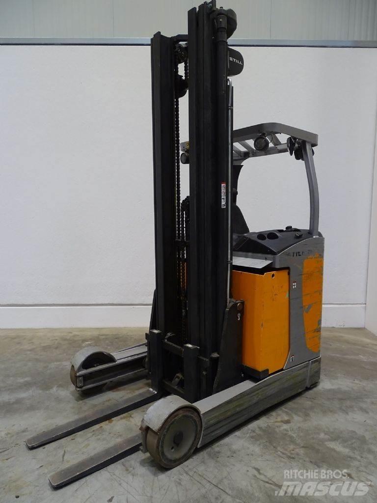 Still FM-X20 Reach trucks