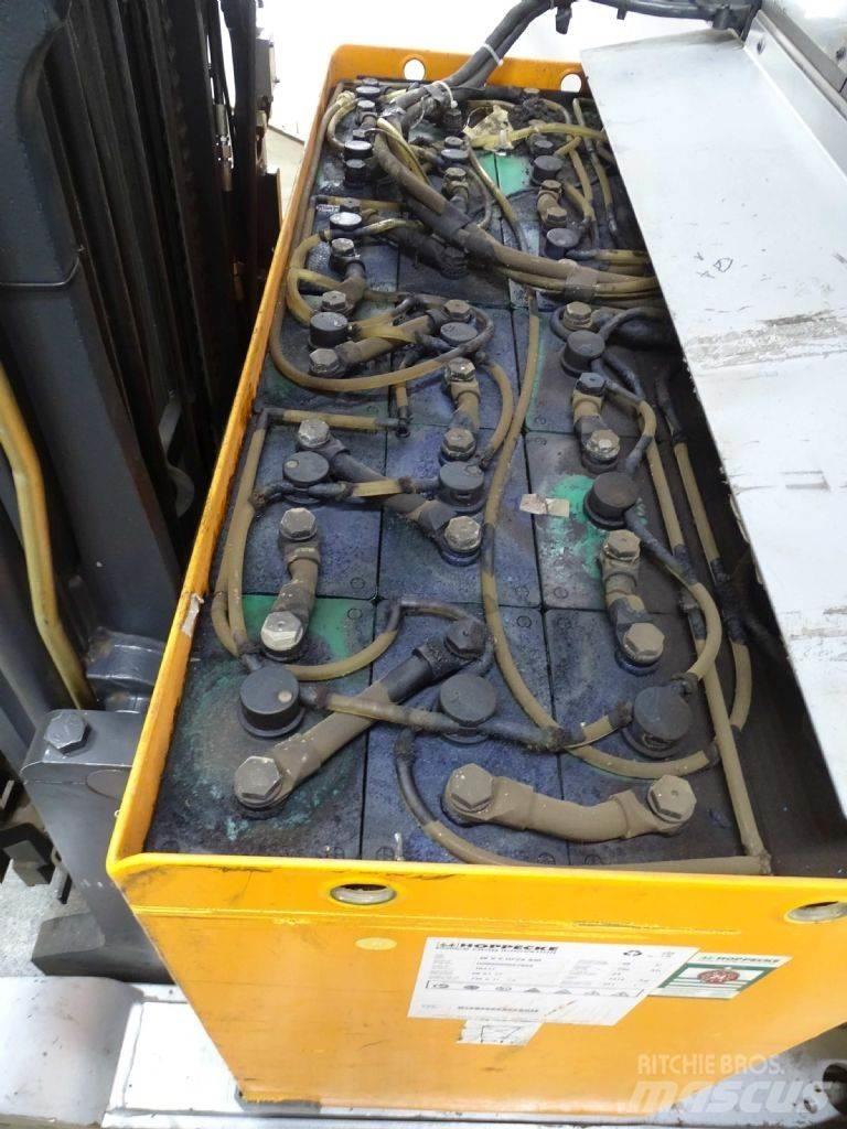 Still FM-X20 Reach trucks