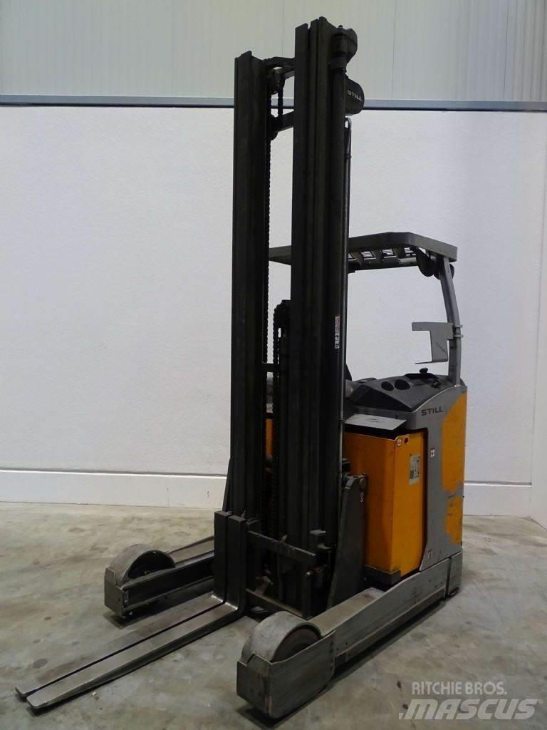 Still FM-X20 Reach trucks