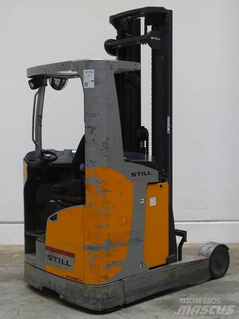 Still FM-X20 Reach trucks