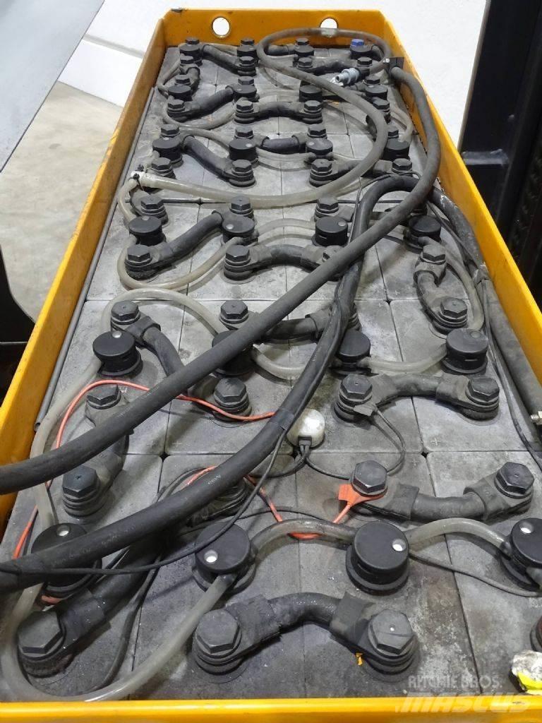 Still FM-X20 Reach trucks