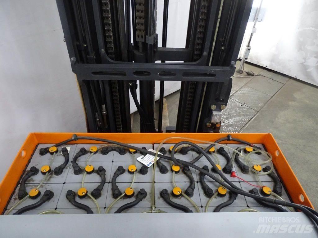 Still FM-X20 Reach trucks
