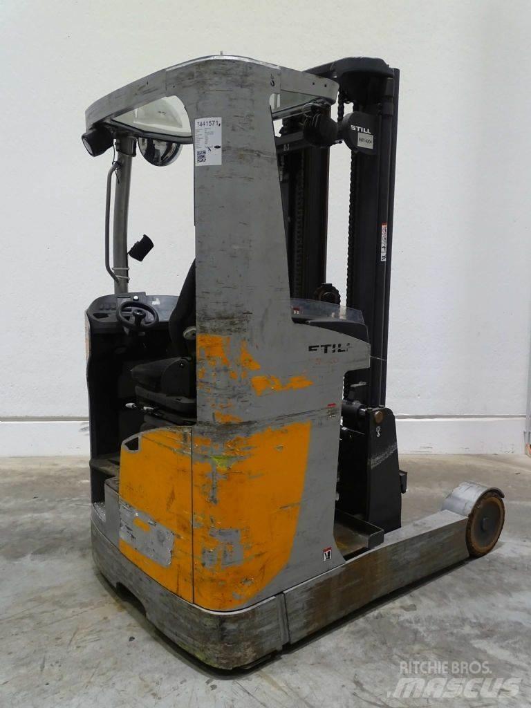 Still FM-X20 Reach trucks
