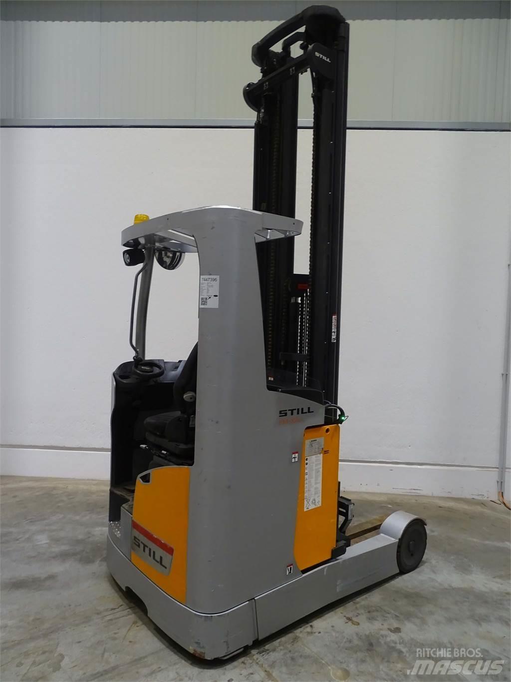 Still FM-X20 Reach trucks