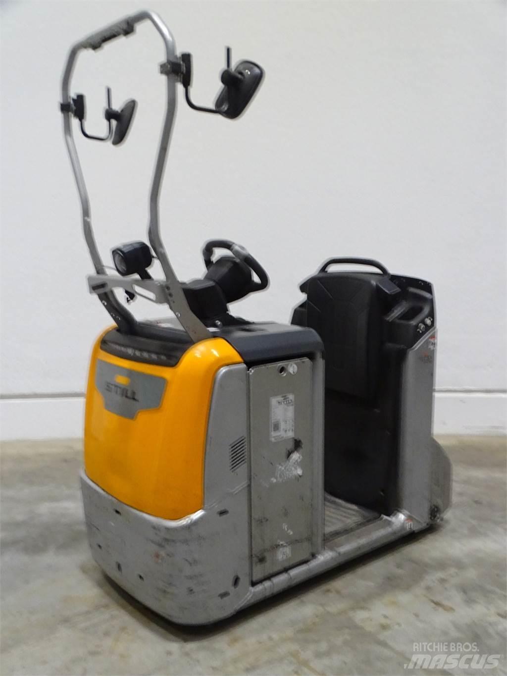 Still LTX50 Towing trucks