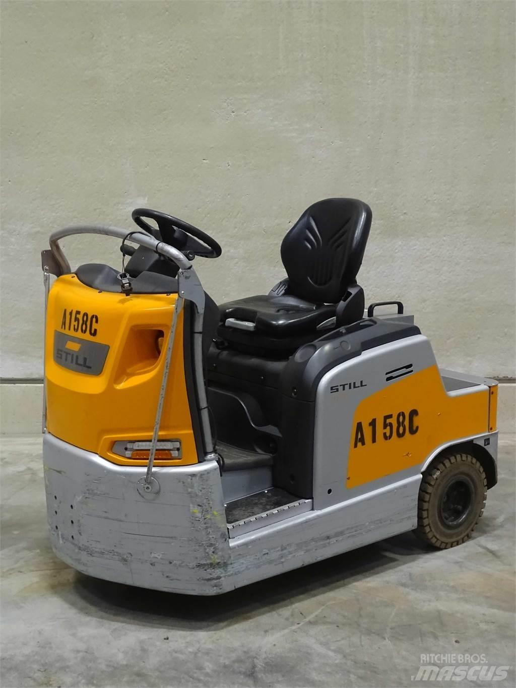 Still LTX70 Towing trucks