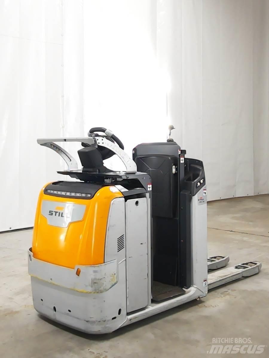 Still OPX20 Low lift order picker