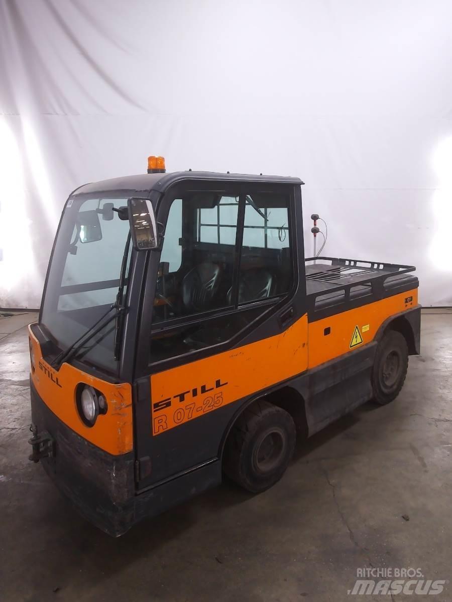 Still R07-25 Towing trucks