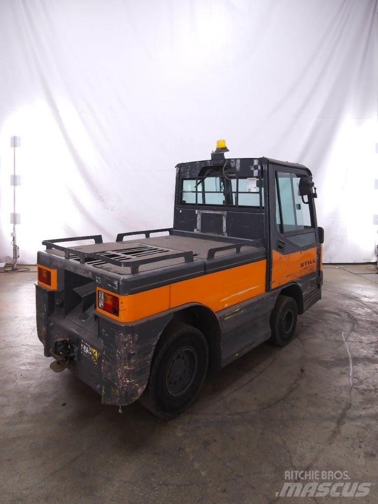 Still R07-25 Towing trucks