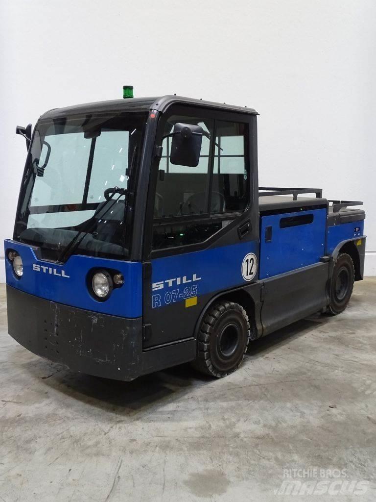 Still R07-25 Towing trucks