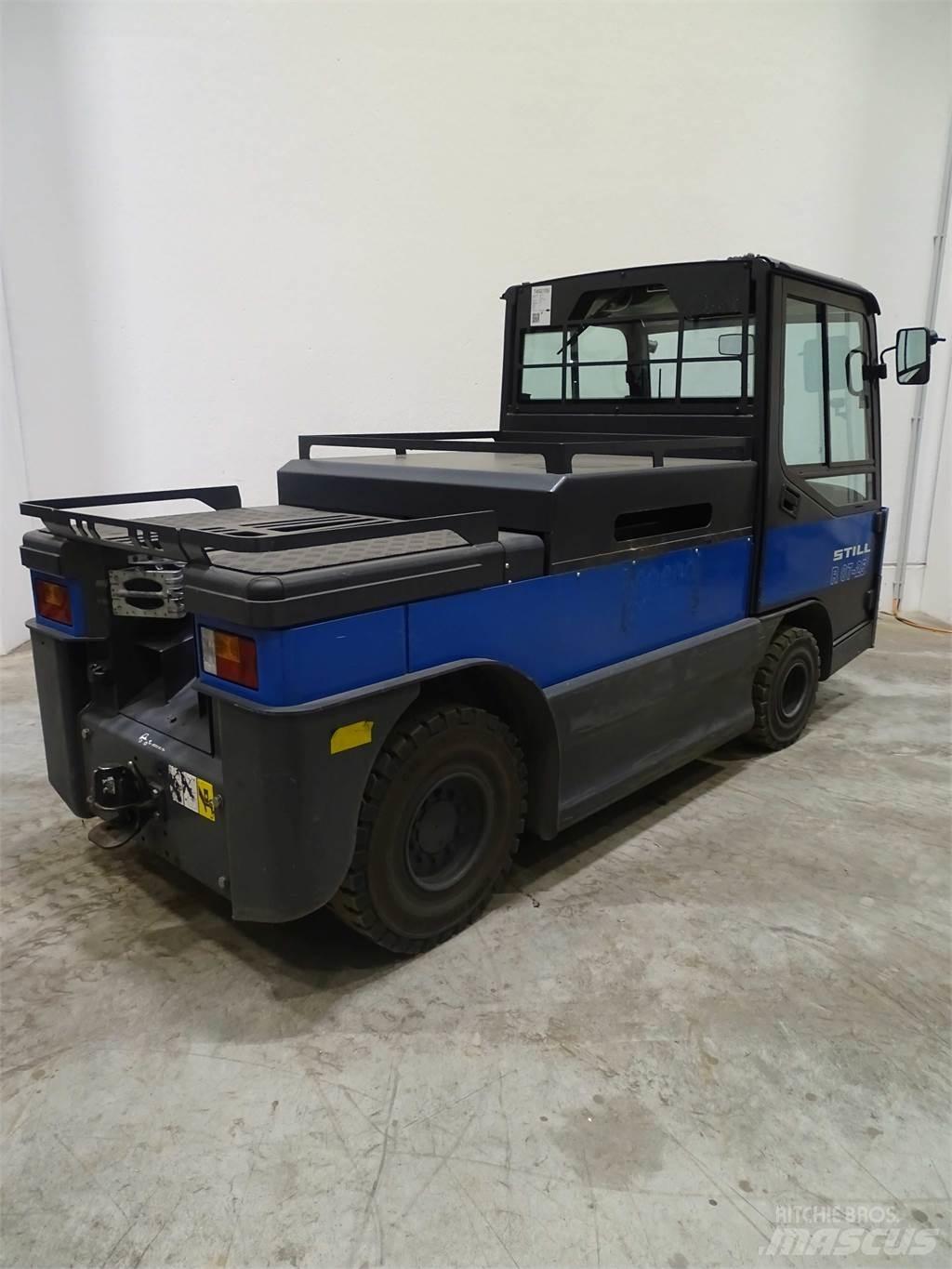 Still R07-25 Towing trucks