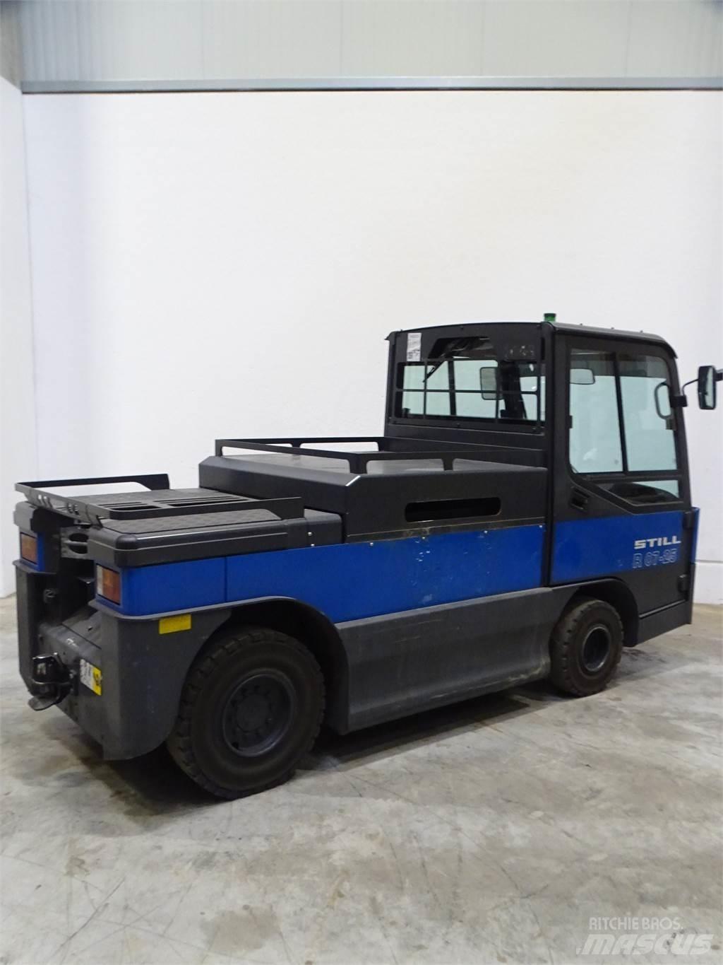 Still R07-25 Towing trucks